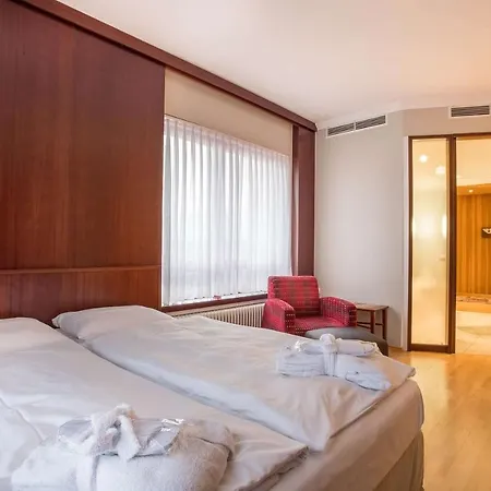 ホテル Elaya Frankfurt