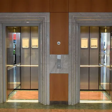 Elaya Frankfurt ホテル 4*