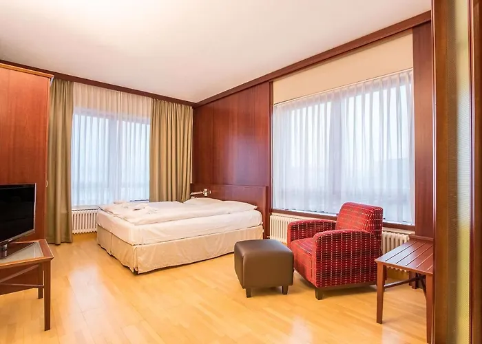 Elaya Frankfurt 4* Oberursel