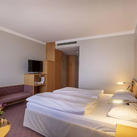 מלון Elaya Frankfurt אוברוסל