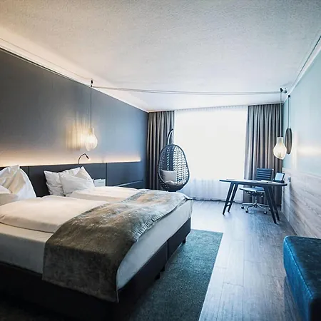 Elaya Frankfurt Oberursel, Trademark Collection