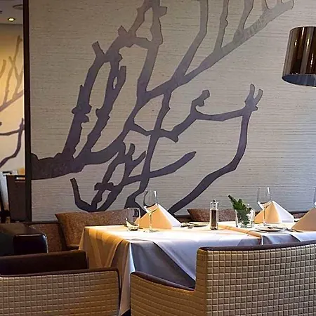 Elaya Frankfurt Oberursel, Trademark Collection فندق 4*