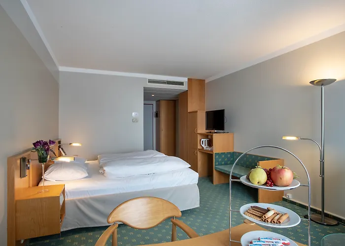 Elaya Frankfurt Hotel 4*