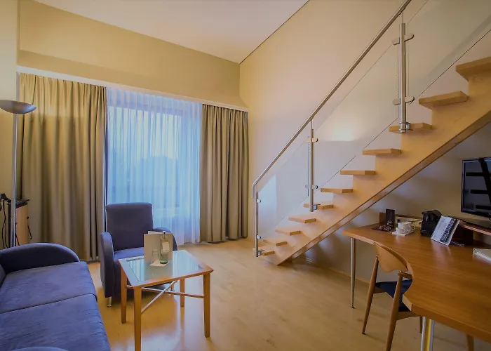 Elaya Frankfurt Oberursel